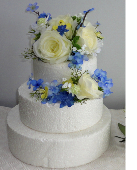 Blue, Ivory & Lemon Cake Flowers